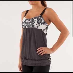 Lulu lemon tank top and built in bra